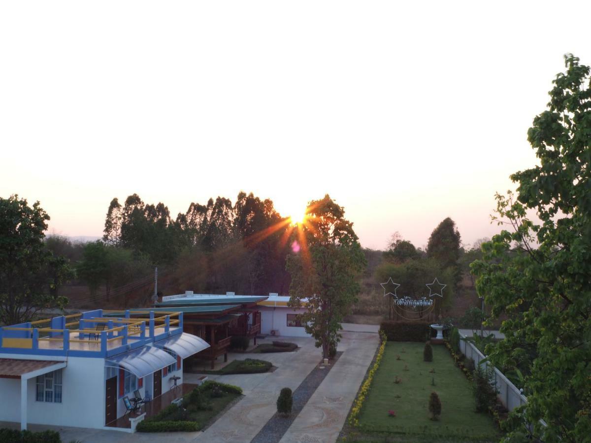 Chomduen Phu Kao Resort Non Sang Esterno foto