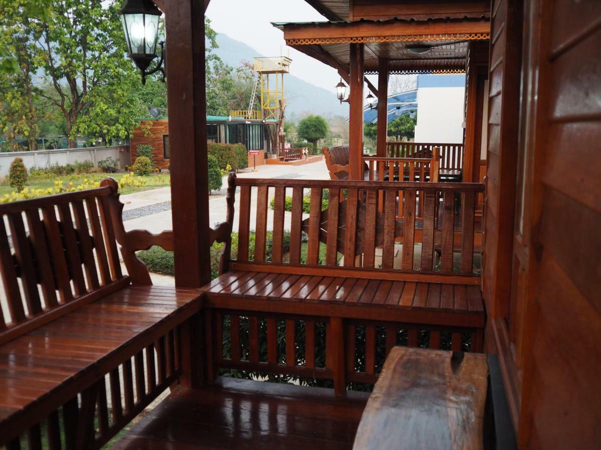 Chomduen Phu Kao Resort Non Sang Esterno foto